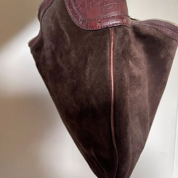 ✨ Vintage Gucci Horsebit Suede Hobo Bag - Picture 7 of 14